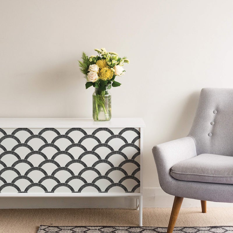 Tempaper Black & Cream Mosaic Scallop Removable Peel and Stick Wallpaper, 20.5 in X 16.5 ft, Made in the USA - Image 3